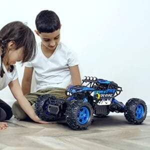 CROBOLL 1 12 Large RC Truck for Kids with Lifting Function 4WD Electric Monster Toy 2 4GHz Remote Control Car 2 Batteries Blue