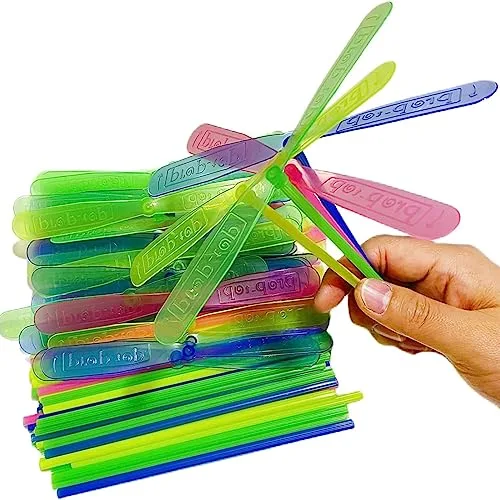 LCPQMZGH 36 Pieces Dragonfly RC Helicopter Spinner Outdoor Flying Plastic Toy Random Color Hand Rub Propeller